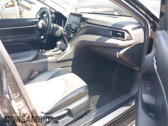 2023 Toyota Camry SE с VIN 4T1T11AK8PU142076, выставлен на аукционе IAAI как лот 42455371 с пробегом 48 856 миль миль и . История ставок и продаж доступна на DreamBid. Изображение 5.