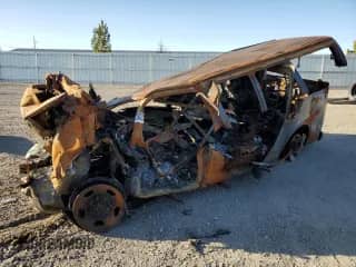 2005 Chevrolet Express Passenger с VIN 1GAHG35UX51247175, выставлен на аукционе Copart как лот 51738325 с пробегом Не указан миль и На запчасти • Non repairable. История ставок и продаж доступна на DreamBid. Изображение 1.
