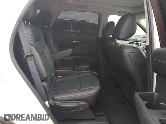 2024 Nissan Pathfinder Platinum with VIN 5N1DR3DK1RC244266, listed as a Copart auction lot 61260575 with 12,892 mi miles and Salvage title. Bid and sale history available at DreamBid. Image 11.