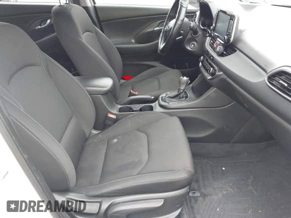 2018 Hyundai Elantra z VIN KMHH35LE7JU032853, wystawiony jako IAAI lot #42459551 z przebiegiem 89 125 mil mil oraz . Historia ofert i sprzedaży dostępna na DreamBid. Obrazek 5.