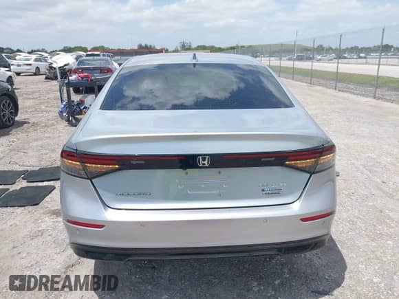 2024 Honda Accord Touring with VIN 1HGCY2F80RA083131, listed as a IAAI auction lot 42091756 with 4,852 mi miles and . Bid and sale history available at DreamBid. Image 16.