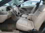 2001 Ford Mustang Deluxe z VIN 1FAFP44451F135778, wystawiony jako Copart lot #82387135 z przebiegiem 25 452 mil mil oraz Szkoda całkowita • Salvage title. Historia ofert i sprzedaży dostępna na DreamBid. Obrazek 7.