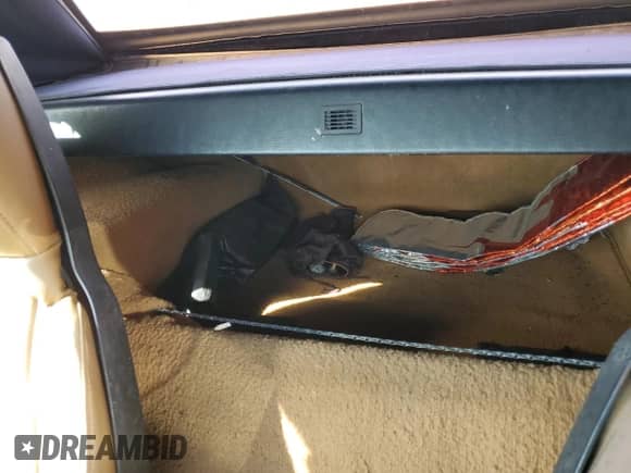 1989 Chevrolet Corvette с VIN 1G1YY3182K5122469, выставлен на аукционе Copart как лот 78359604 с пробегом Не указан миль и Списание • Salvage title. История ставок и продаж доступна на DreamBid. Изображение 10.