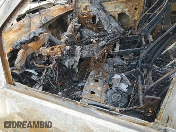 2015 Chevrolet Silverado 2500HD Work Truck с VIN 1GC1KUEG9FF133891, выставлен на аукционе Copart как лот 43972065 с пробегом Не указан миль и На запчасти • Non repairable. История ставок и продаж доступна на DreamBid. Изображение 7.