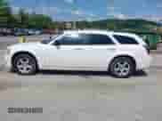 2008 Dodge Magnum with VIN 2D4FV47T28H237540, listed as a IAAI auction lot 42552820 with 156,806 mi miles and . Bid and sale history available at DreamBid. Image 14.