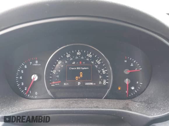 2017 Kia Sorento EX with VIN 5XYPH4A57HG319961, listed as a IAAI auction lot 43203878 with 160,096 mi miles and . Bid and sale history available at DreamBid. Image 7.