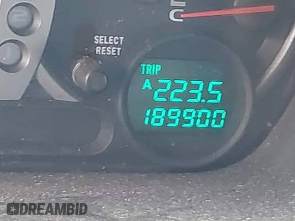 2003 Honda Pilot LX с VIN 2HKYF181X3H532352, выставлен на аукционе IAAI как лот 43552414 с пробегом 189 900 миль миль и . История ставок и продаж доступна на DreamBid. Изображение 7.