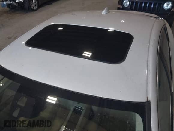 2015 Volvo S60 T5 Premier с VIN YV1612TKXF1348479, выставлен на аукционе IAAI как лот 42555934 с пробегом 138 062 миль миль и . История ставок и продаж доступна на DreamBid. Изображение 17.