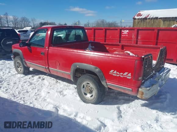 1996 Chevrolet Silverado 2500 с VIN 1GCGK24R8TZ180227, выставлен на аукционе IAAI как лот 41365213 с пробегом 156 808 миль миль и . История ставок и продаж доступна на DreamBid. Изображение 3.
