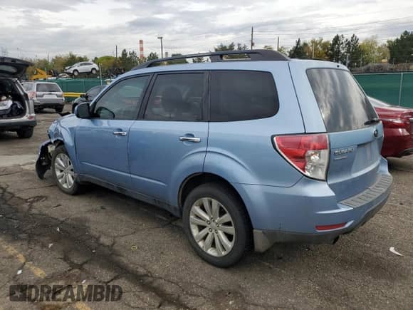 2011 Subaru Forester X Premium с VIN JF2SHADC3BH715193, выставлен на аукционе Copart как лот 84041935 с пробегом 136 626 миль миль и Списание • Salvage title. История ставок и продаж доступна на DreamBid. Изображение 2.