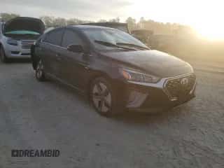 2020 Hyundai Ioniq SEL с VIN KMHC85LC1LU211001, выставлен на аукционе Copart как лот 71015633 с пробегом 31 254 миль миль и . История ставок и продаж доступна на DreamBid. Изображение 4.