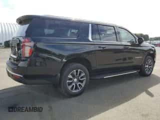 2021 Chevrolet Suburban LT with VIN 1GNSKCKT8MR473598, listed as a Copart auction lot 69223745 with 242,950 mi miles and Clean title. Bid and sale history available at DreamBid. Image 3.