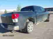 2013 Toyota Tundra Limited с VIN 5TFHW5F19DX313379, выставлен на аукционе IAAI как лот 42240976 с пробегом 164 558 миль миль и . История ставок и продаж доступна на DreamBid. Изображение 4.