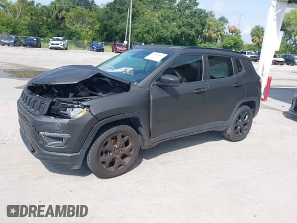 2018 Jeep Compass Limited z VIN 3C4NJDCB1JT130963, wystawiony jako IAAI lot #43107905 z przebiegiem 59 200 mil mil oraz . Historia ofert i sprzedaży dostępna na DreamBid. Obrazek 2.
