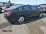 2015 Chrysler 200 LX with VIN 1C3CCCFBXFN732506, listed as a Copart auction lot 68717025 with 118,201 mi miles and Clean title. Bid and sale history available at DreamBid. Image 3.