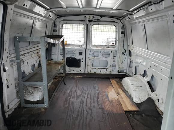 2007 Ford Econoline Cargo Commercial с VIN 1FTNE14W27DA57914, выставлен на аукционе Copart как лот 81067525 с пробегом Не указан миль и Чистый • Clean title. История ставок и продаж доступна на DreamBid. Изображение 10.