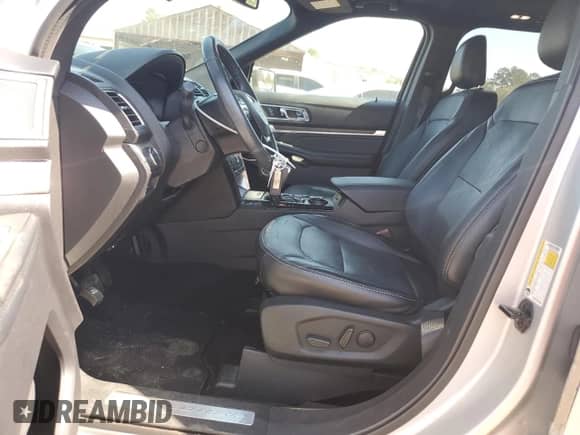 2019 Ford Explorer Limited z VIN 1FM5K7F84KGB34442, wystawiony jako Copart lot #86101415 z przebiegiem 65 307 mil mil oraz Szkoda całkowita • Salvage title. Historia ofert i sprzedaży dostępna na DreamBid. Obrazek 7.