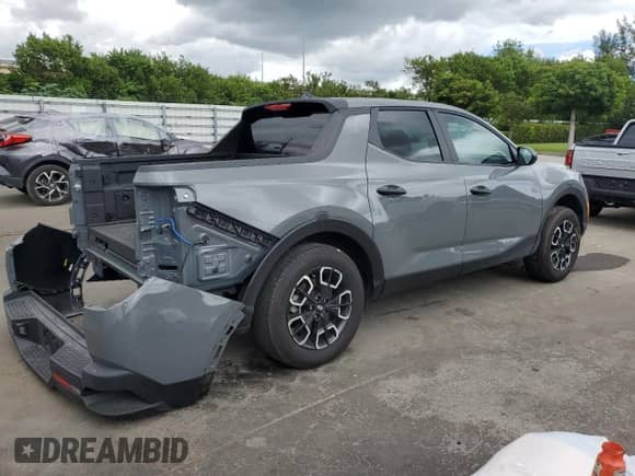 2024 Hyundai Santa Cruz SE с VIN 5NTJADAE2RH080860, выставлен на аукционе Copart как лот 86791885 с пробегом 12 505 миль миль и Списание • Salvage title. История ставок и продаж доступна на DreamBid. Изображение 3.