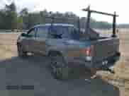 2020 Toyota Tacoma SR5 с VIN 3TMAZ5CN0LM118016, выставлен на аукционе Copart как лот 80166295 с пробегом 82 935 миль миль и Списание • Salvage title. История ставок и продаж доступна на DreamBid. Изображение 2.