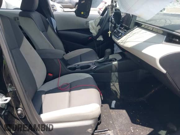 2024 Toyota Corolla LE с VIN 5YFB4MDE2RP105023, выставлен на аукционе IAAI как лот 43103397 с пробегом 49 304 миль миль и . История ставок и продаж доступна на DreamBid. Изображение 5.