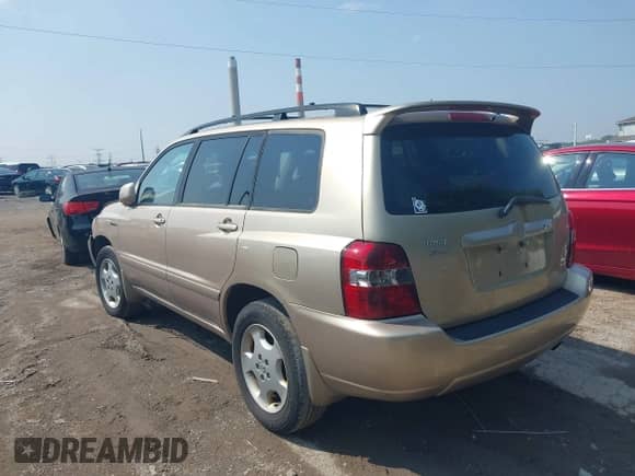 2004 Toyota Highlander с VIN JTEEP21A040003678, выставлен на аукционе IAAI как лот 42899543 с пробегом 297 138 миль миль и . История ставок и продаж доступна на DreamBid. Изображение 3.