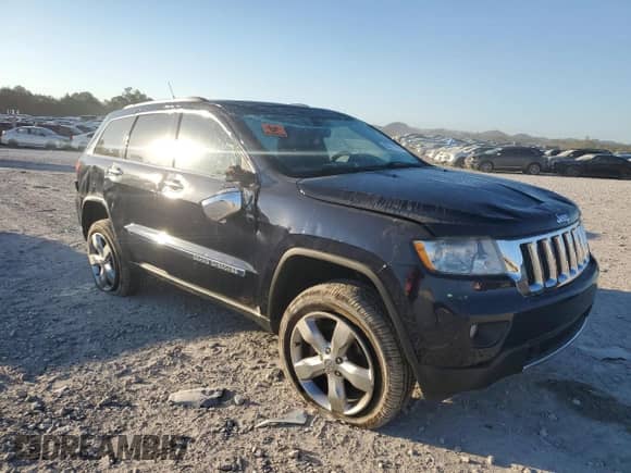 2011 Jeep Grand Cherokee Overland with VIN 1J4RR6GG4BC524928, listed as a Copart auction lot 82211755 with 92,233 mi miles and Salvage title. Bid and sale history available at DreamBid. Image 4.