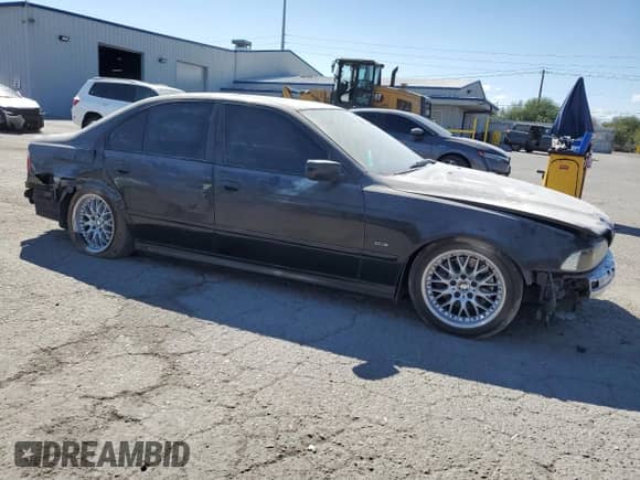 2002 BMW 5 Series 530i with VIN WBADT53402CE93829, listed as a Copart auction lot 71823294 with Not provided miles and Salvage title. Bid and sale history available at DreamBid. Image 4.