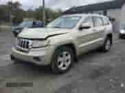 2012 Jeep Grand Cherokee Laredo z VIN 1C4RJFAG0CC156397, wystawiony jako Copart lot #87400775 z przebiegiem 165 192 mil mil oraz Szkoda całkowita • Salvage title. Historia ofert i sprzedaży dostępna na DreamBid. Obrazek 1.
