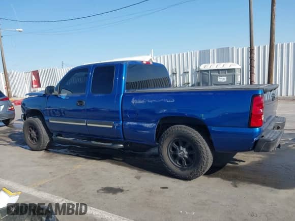 2004 Chevrolet Silverado 1500 Work Truck с VIN 2GCEC19V741353590, выставлен на аукционе IAAI как лот 41988522 с пробегом Не указан миль и . История ставок и продаж доступна на DreamBid. Изображение 14.