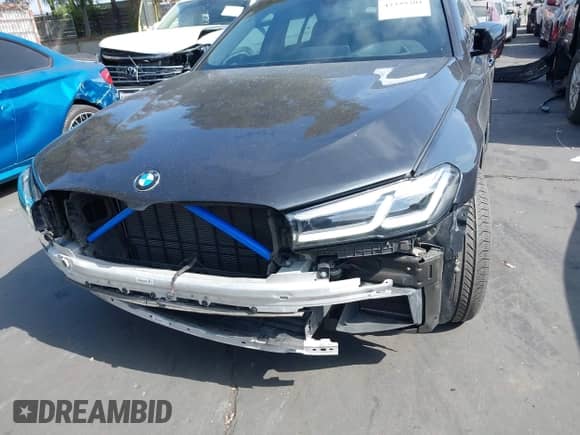 2021 BMW 5 Series 540i с VIN WBA53BJ02MWX10749, выставлен на аукционе IAAI как лот 42339201 с пробегом 46 807 миль миль и . История ставок и продаж доступна на DreamBid. Изображение 13.