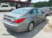 2014 Hyundai Sonata GLS z VIN 5NPEB4AC3EH858573, wystawiony jako IAAI lot #43137903 z przebiegiem 150 642 mil mil oraz . Historia ofert i sprzedaży dostępna na DreamBid. Obrazek 4.