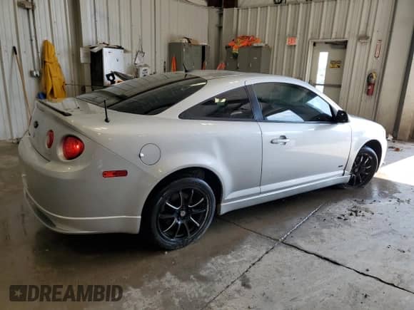 2010 Chevrolet Cobalt SS с VIN 1G1AG1FX7A7162364, выставлен на аукционе Copart как лот 61259975 с пробегом 192 254 миль миль и На запчасти • Non repairable. История ставок и продаж доступна на DreamBid. Изображение 3.