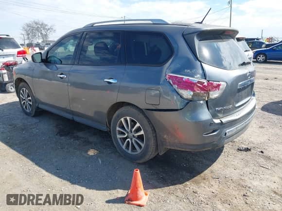 2015 Nissan Pathfinder S с VIN 5N1AR2MN7FC633528, выставлен на аукционе IAAI как лот 41905726 с пробегом 159 525 миль миль и . История ставок и продаж доступна на DreamBid. Изображение 3.