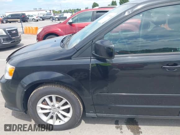 2015 Dodge Grand Caravan SXT Plus с VIN 2C4RDGCG1FR733329, выставлен на аукционе IAAI как лот 43073406 с пробегом 248 444 миль миль и . История ставок и продаж доступна на DreamBid. Изображение 6.