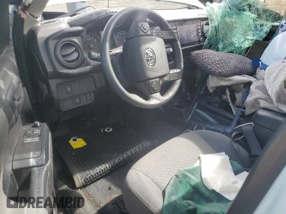 2022 Toyota Tacoma SR z VIN 3TYSZ5AN7NT079214, wystawiony jako Copart lot #56602005 z przebiegiem 78 413 mil mil oraz Szkoda całkowita • Salvage title. Historia ofert i sprzedaży dostępna na DreamBid. Obrazek 8.
