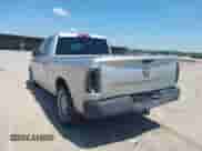 2012 Ram 1500 Tradesman z VIN 1C6RD6FP2CS168791, wystawiony jako IAAI lot #41644108 z przebiegiem 211 029 mil mil oraz . Historia ofert i sprzedaży dostępna na DreamBid. Obrazek 3.
