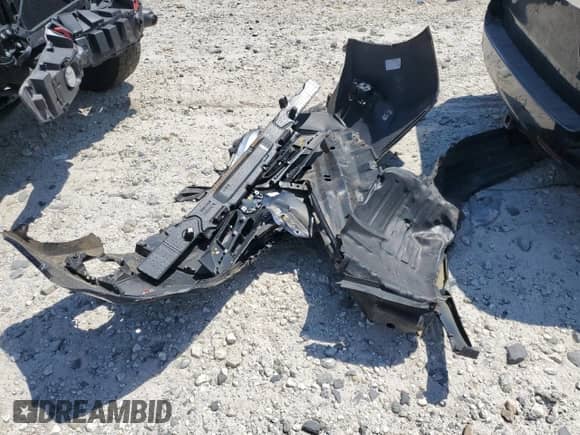 2018 Toyota Sienna XLE with VIN 5TDDZ3DC1JS193304, listed as a Copart auction lot 65752955 with 91,552 mi miles and Salvage title. Bid and sale history available at DreamBid. Image 13.