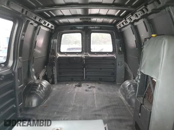 2008 Chevrolet Express Cargo with VIN 1GCFG15X581129200, listed as a Copart auction lot 80900905 with Not provided miles and Salvage title. Bid and sale history available at DreamBid. Image 10.