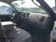 2008 Dodge 1500 SLT z VIN 1D7HU18N08J154815, wystawiony jako IAAI lot #42473337 z przebiegiem 156 602 mil mil oraz . Historia ofert i sprzedaży dostępna na DreamBid. Obrazek 5.
