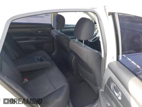 2016 Nissan Altima S z VIN 1N4AL3AP3GN346667, wystawiony jako IAAI lot #43345043 z przebiegiem 175 726 mil mil oraz . Historia ofert i sprzedaży dostępna na DreamBid. Obrazek 8.