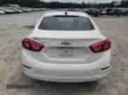 2018 Chevrolet Cruze LS z VIN 1G1BC5SM7J7167616, wystawiony jako Copart lot #70867565 z przebiegiem 132 708 mil mil oraz Szkoda całkowita • Salvage title. Historia ofert i sprzedaży dostępna na DreamBid. Obrazek 6.