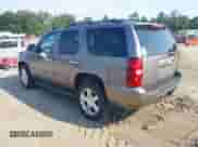 2012 Chevrolet Tahoe LT z VIN 1GNSCBE03CR152690, wystawiony jako IAAI lot #43023058 z przebiegiem 166 314 mil mil oraz . Historia ofert i sprzedaży dostępna na DreamBid. Obrazek 3.