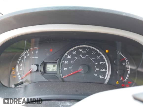 2011 Toyota Sienna LE AAS with VIN 5TDKK3DC3BS048357, listed as a IAAI auction lot 43199360 with 267,887 mi miles and . Bid and sale history available at DreamBid. Image 7.