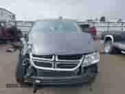 2015 Dodge Journey American Value z VIN 3C4PDCAB9FT620121, wystawiony jako IAAI lot #43000706 z przebiegiem 80 120 mil mil oraz . Historia ofert i sprzedaży dostępna na DreamBid. Obrazek 13.