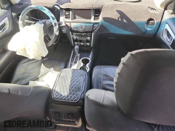 2018 Nissan Pathfinder SL with VIN 5N1DR2MN3JC614061, listed as a Copart auction lot 82608655 with 77,714 mi miles and Clean title. Bid and sale history available at DreamBid. Image 8.