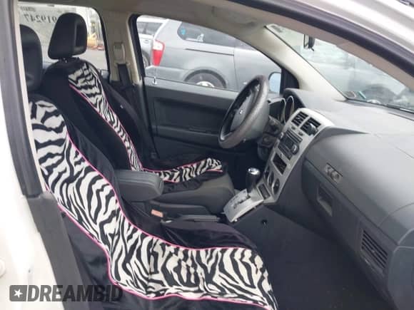 2008 Dodge Caliber R/T with VIN 1B3HE78KX8D530274, listed as a IAAI auction lot 41919247 with 132,165 mi miles and . Bid and sale history available at DreamBid. Image 5.