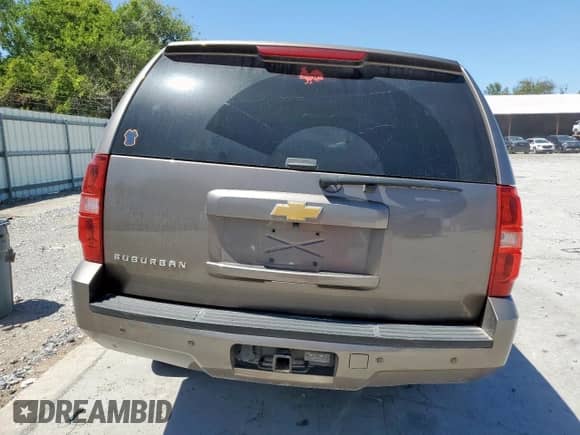 2013 Chevrolet Suburban LT с VIN 1GNSKJE72DR204337, выставлен на аукционе Copart как лот 66413775 с пробегом 152 701 миль миль и Списание • Salvage title. История ставок и продаж доступна на DreamBid. Изображение 6.