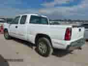 2005 Chevrolet Silverado 1500 LS with VIN 1GCEC19T55Z123621, listed as a IAAI auction lot 43442155 with 235,662 mi miles and . Bid and sale history available at DreamBid. Image 3.