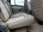 2005 Ford Explorer Eddie Bauer z VIN 1FMZU74E35UA54883, wystawiony jako Copart lot #85176865 z przebiegiem 118 415 mil mil oraz Szkoda całkowita • Salvage title. Historia ofert i sprzedaży dostępna na DreamBid. Obrazek 11.