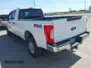 2018 Ford F-250 XL z VIN 1FT7W2BT9JEB32128, wystawiony jako IAAI lot #42921591 z przebiegiem 203 507 mil mil oraz . Historia ofert i sprzedaży dostępna na DreamBid. Obrazek 3.